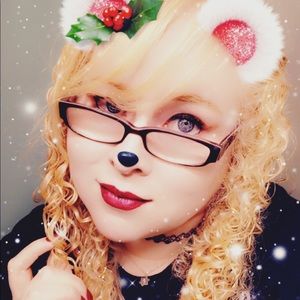 Meet your Posher, Naya